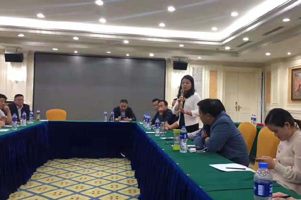 斯普瑞噴粉房廠家：規(guī)?；少徸尷诳蛻? class=
